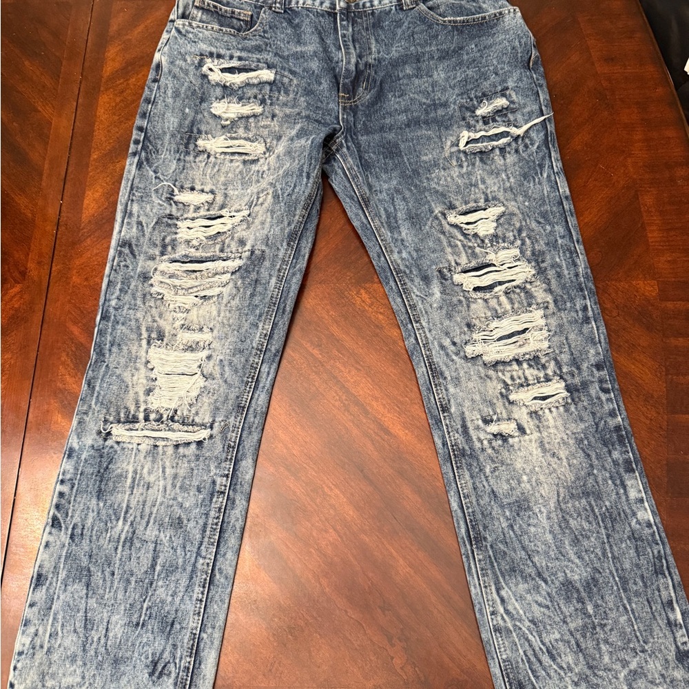 Men's Distressed Brooklyn Xpress 36X30